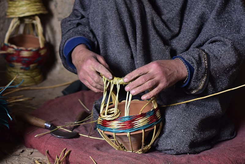 Kangri Traditional Technology Of Kashmir