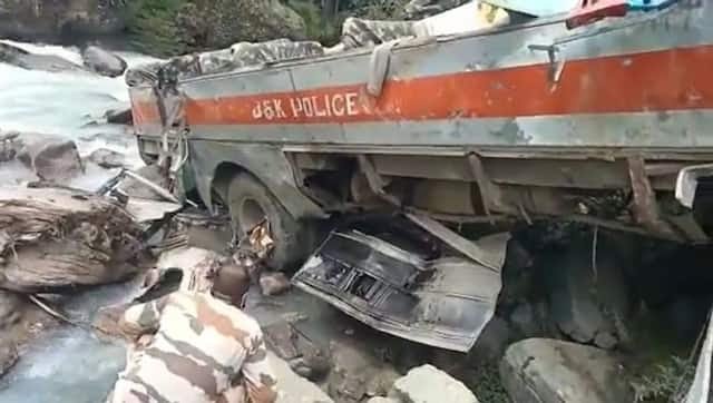 Bus accident in Pahalgam