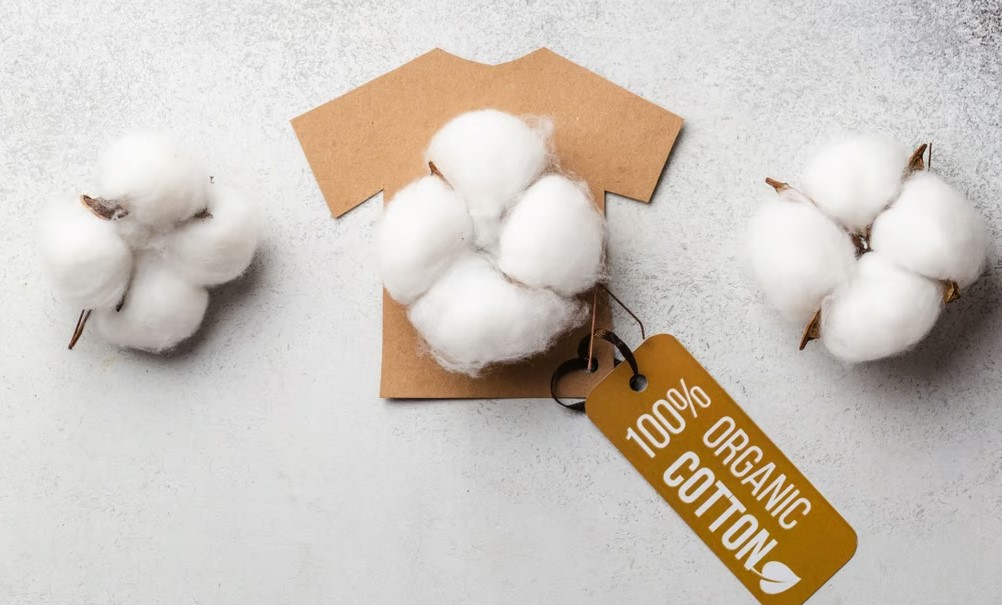What is Organic Cotton Baby Clothes & their Benefits